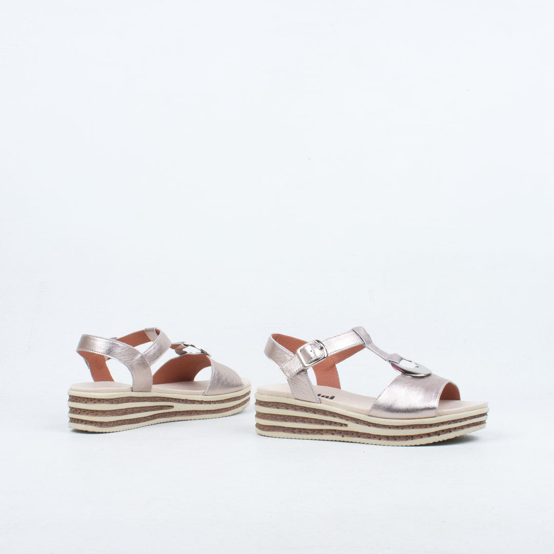 Mosey Sandal