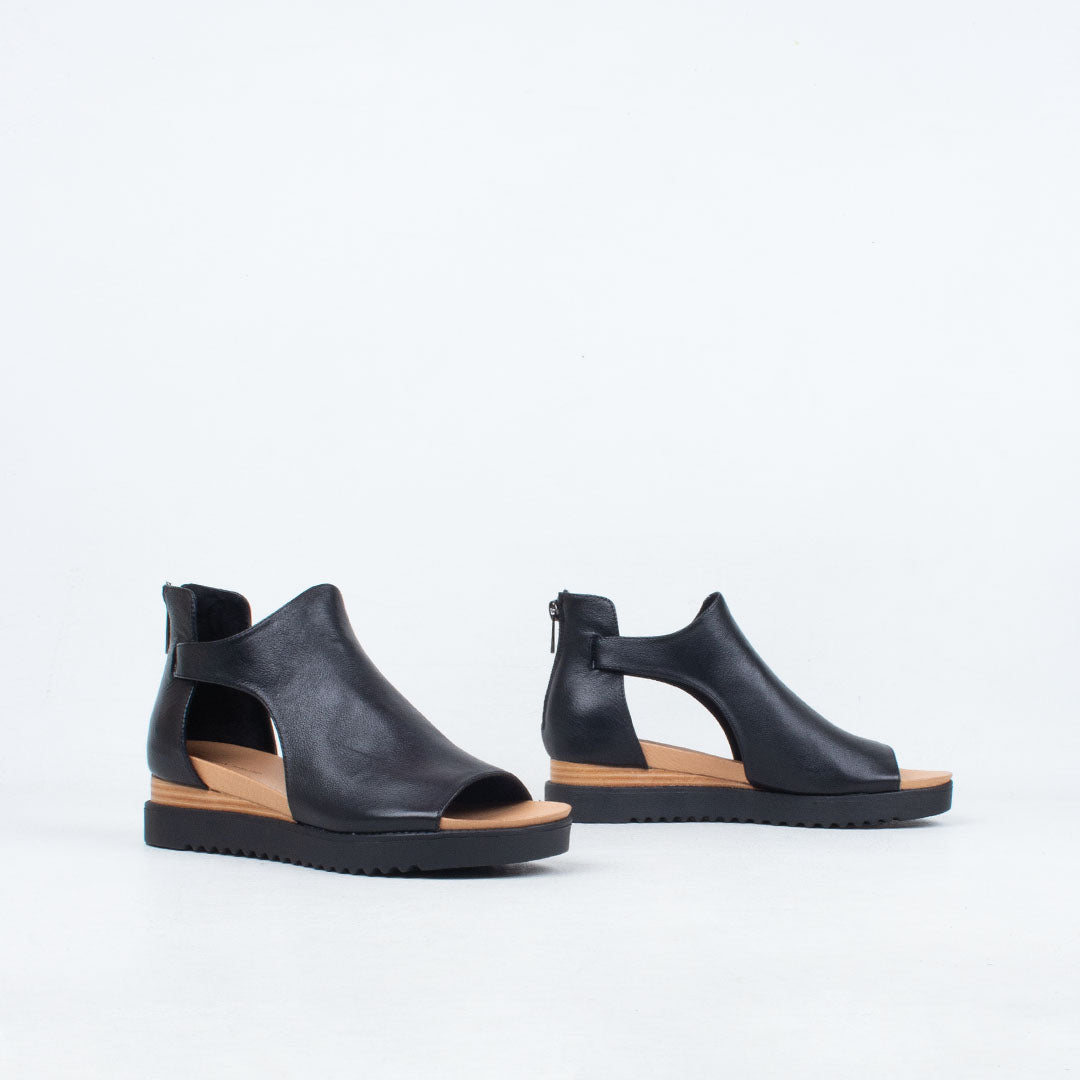 Ambatto Sandal