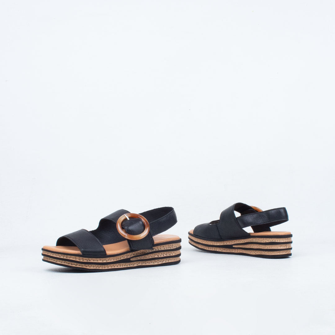 Cricket Sandal
