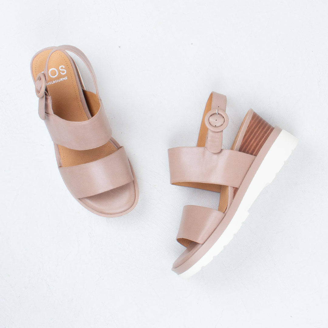 Jades Wegde Sandal