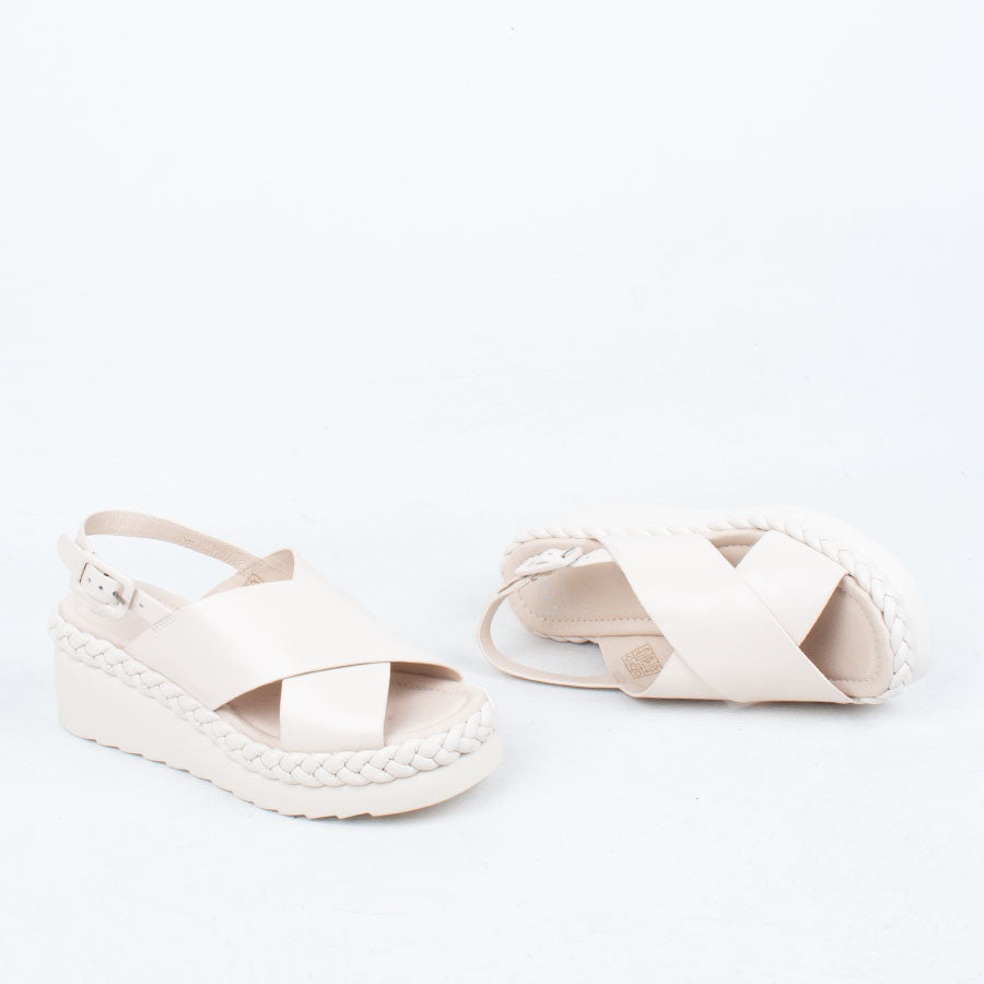 Melia Sandal