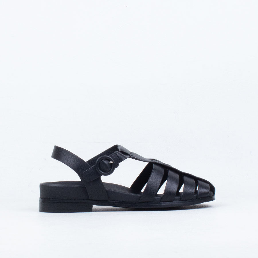 Erma Sandal