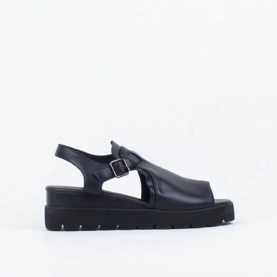 Rema Wedge Sandal