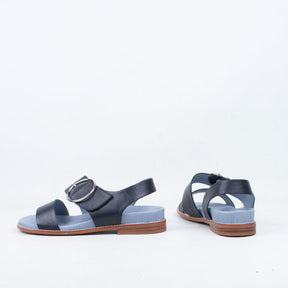 Willa Sandal