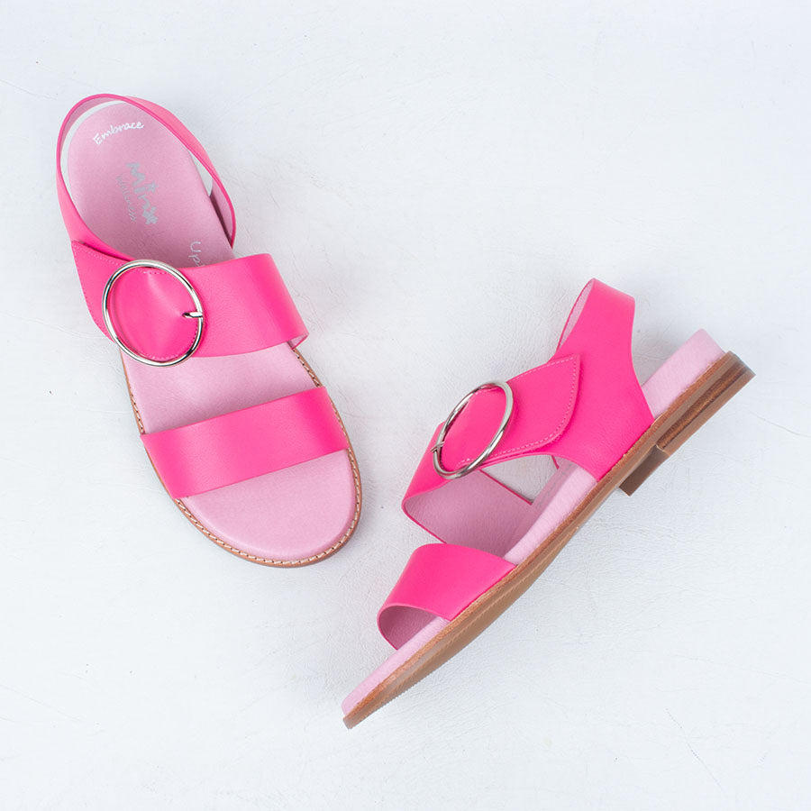 Willa Sandal