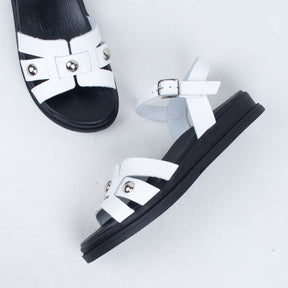 Daryna Sandal