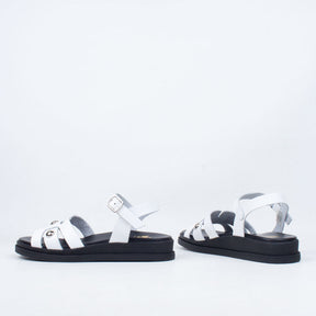 Daryna Sandal