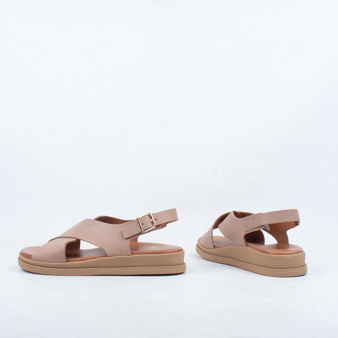 Evelia Sandal
