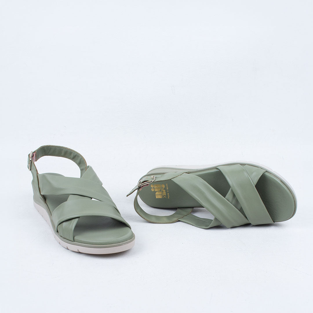 Ksenia Sandal