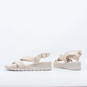 Ksenia Sandal
