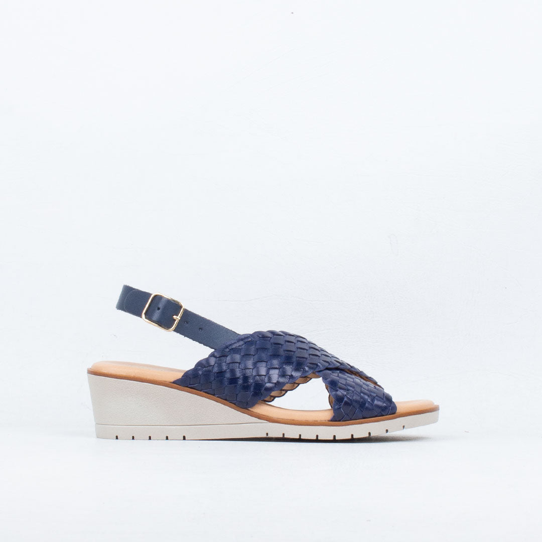 Romina Sandal