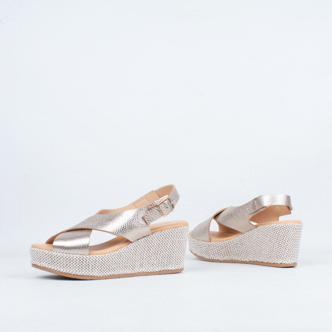 Alamaine Sandal