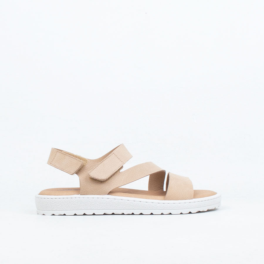 Tomasa Sandal