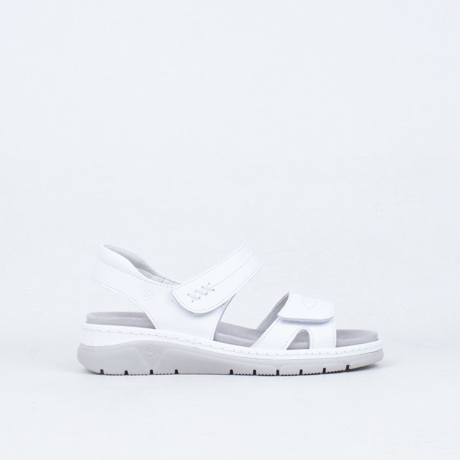 Edie Sandal