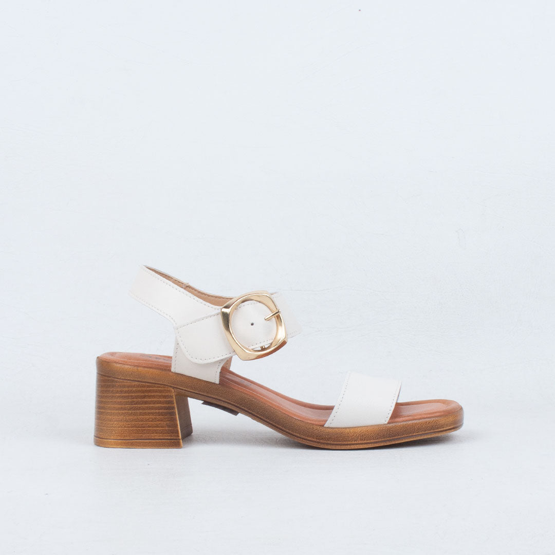 Ariana Heeled Sandal