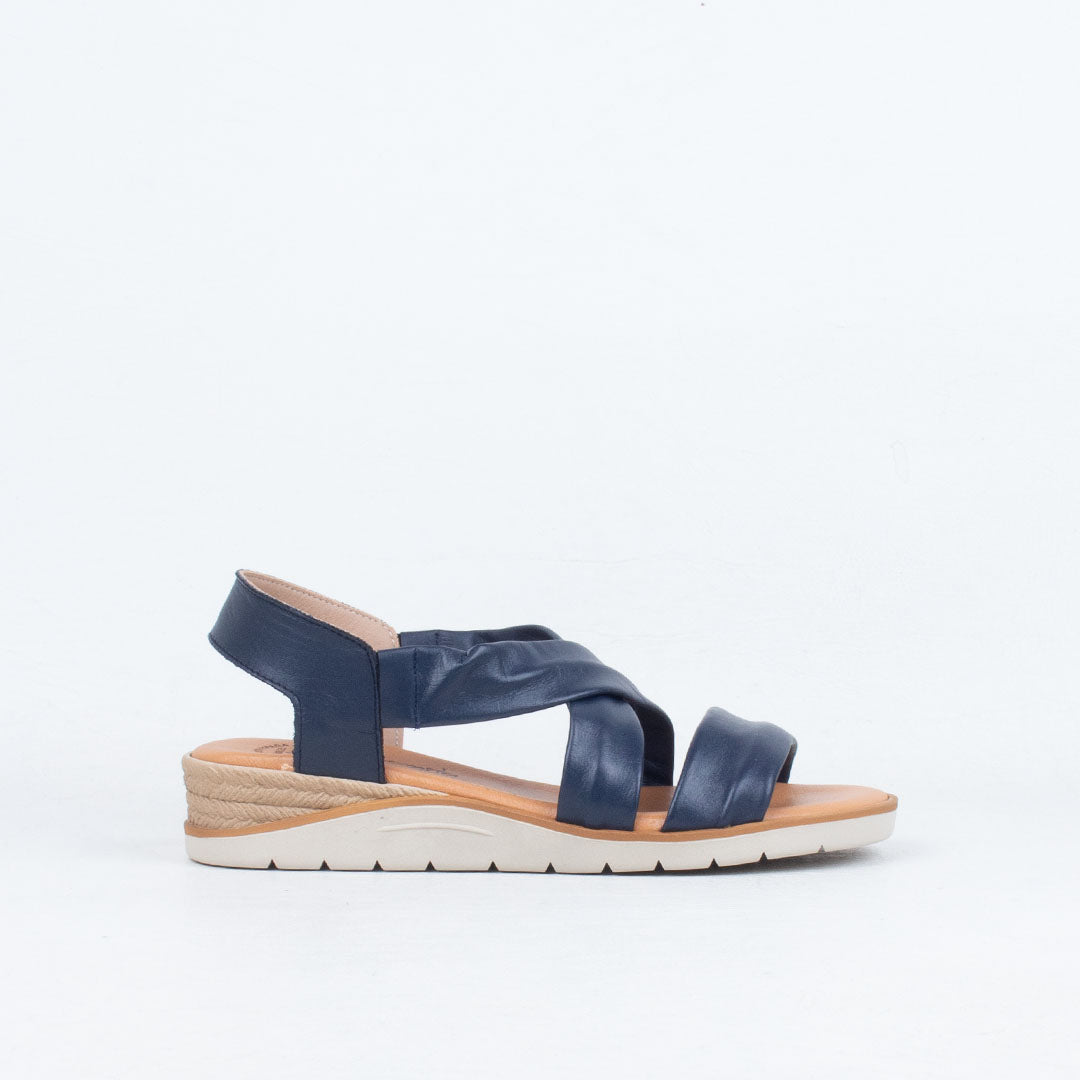 Laura Sandal