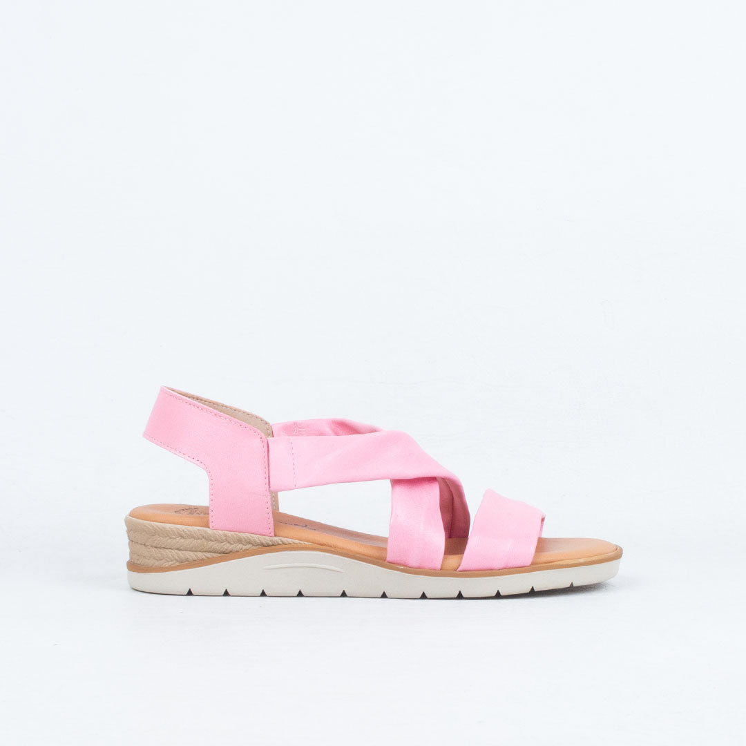 Laura Sandal