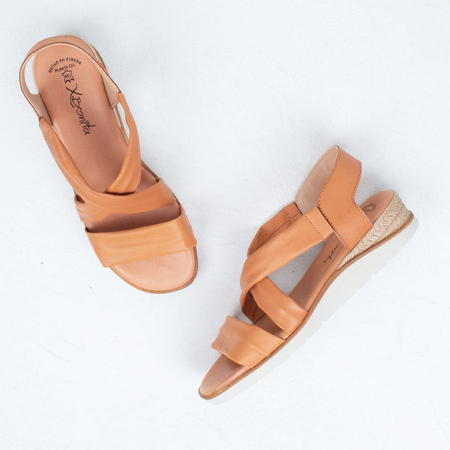 Laura Sandal