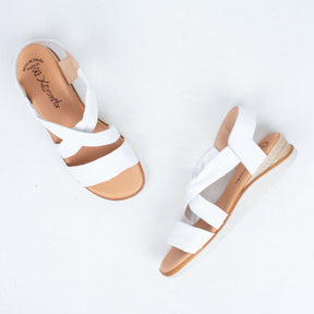 Laura Sandal