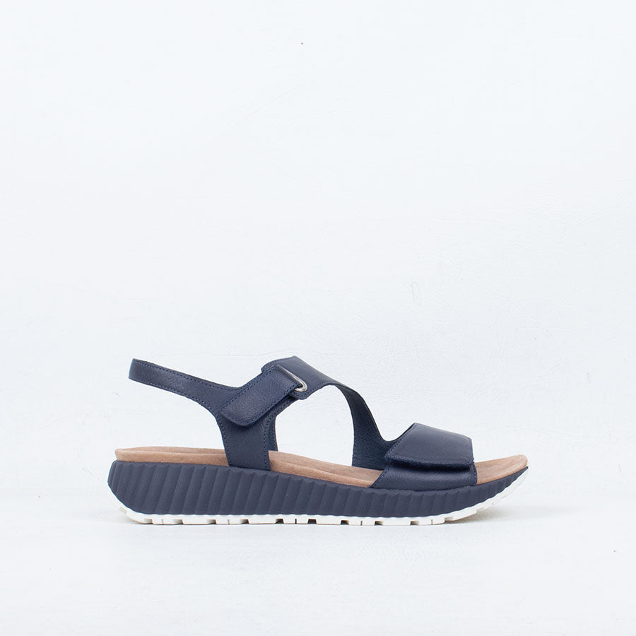 Lanne Sandal
