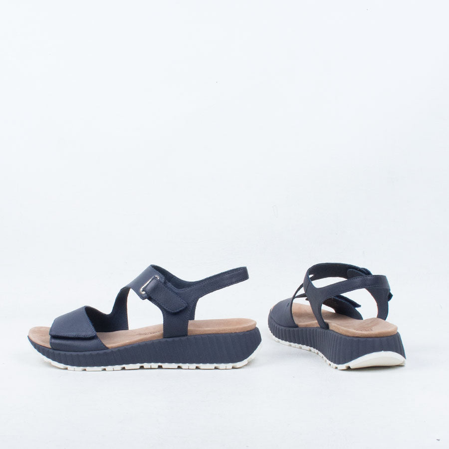 Lanne Sandal