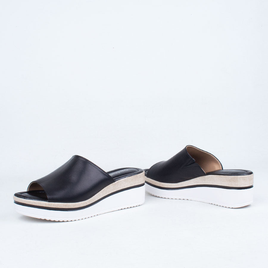 Lula Wedge Slide