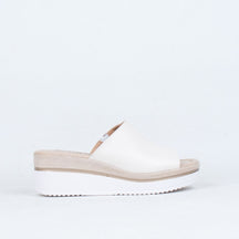 Lula Wedge Slide