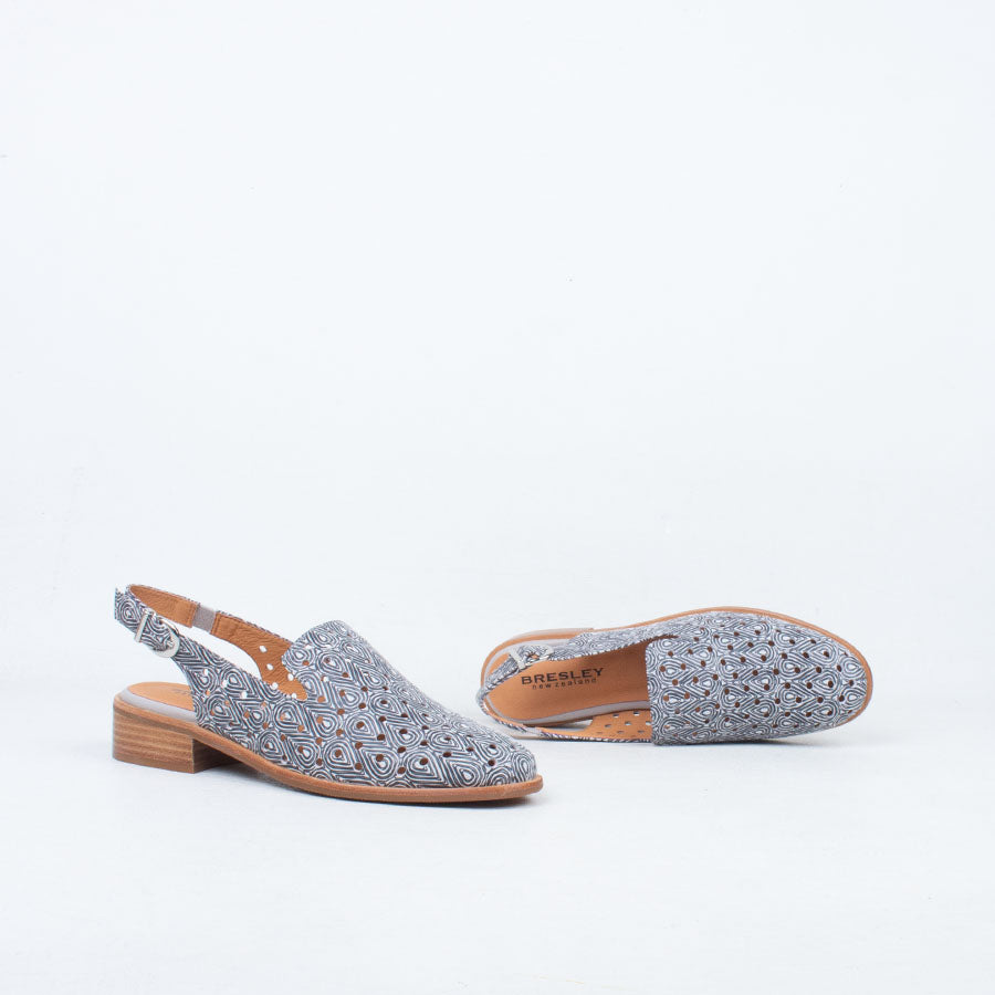 Asp Slingback