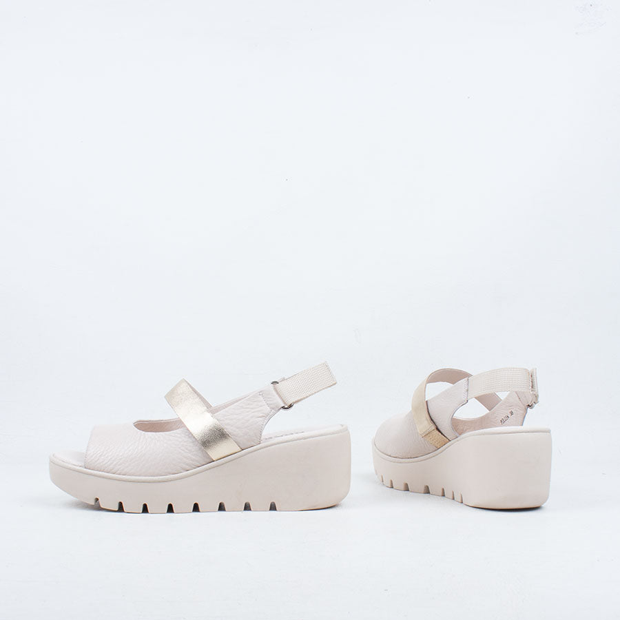 Pollen Wedge Slingback
