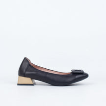 Dame Slip On