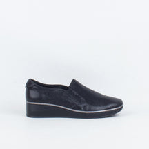 Marne Slip On