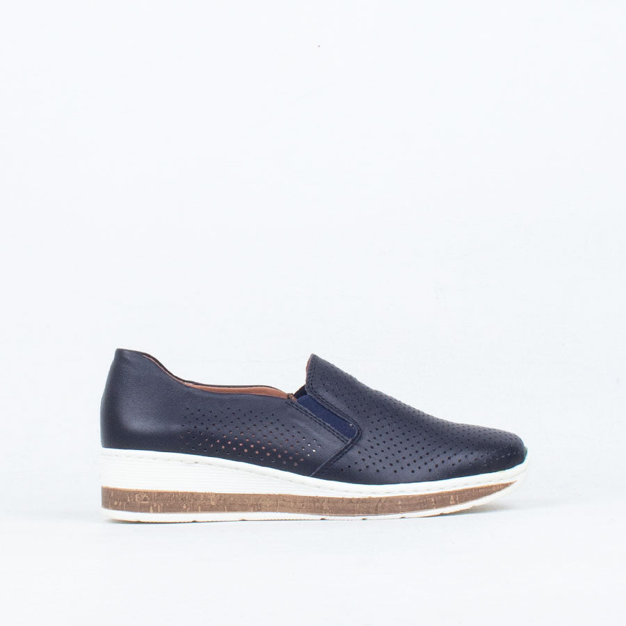 Match Slip On