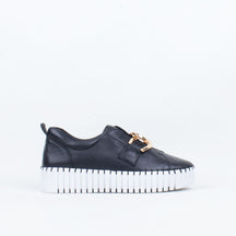 Bage Slip On