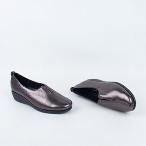 Dory Slip On