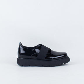 Sista Slip on