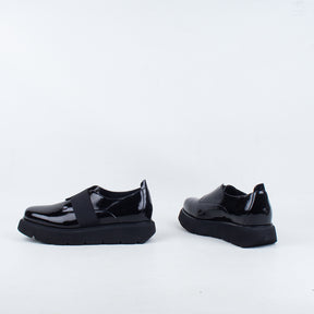 Sista Slip on