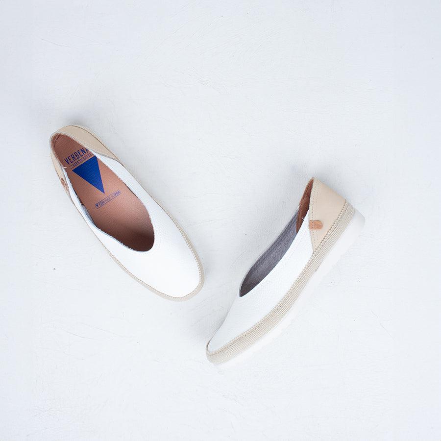 Noelia Slip On