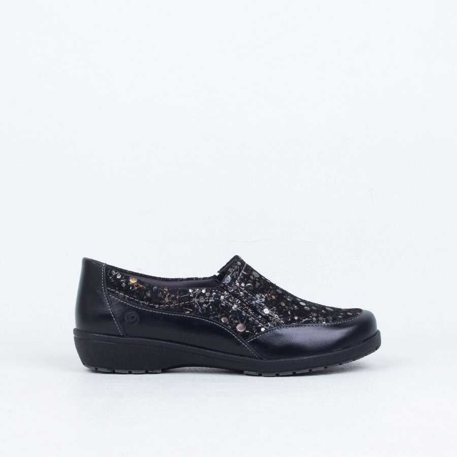 Eldora Slip On
