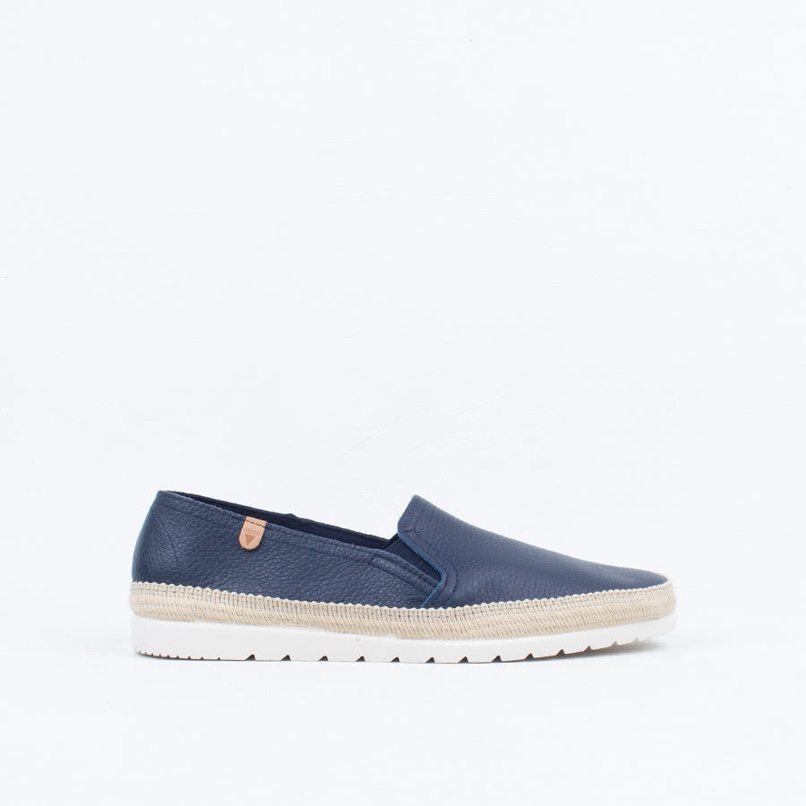 Nuria Slip On