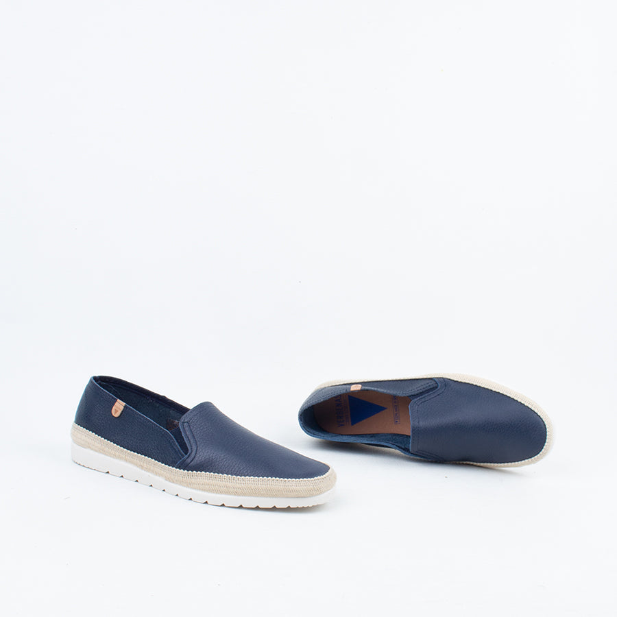 Nuria Slip On