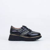 Helena Sneaker