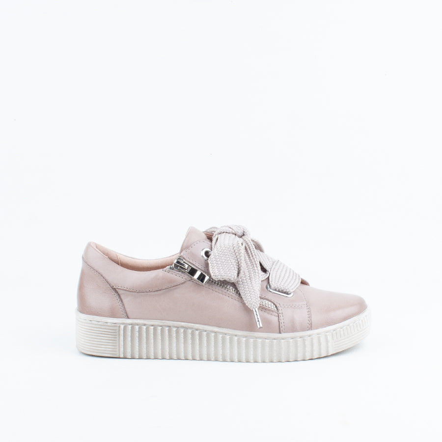 Jovi Sneaker