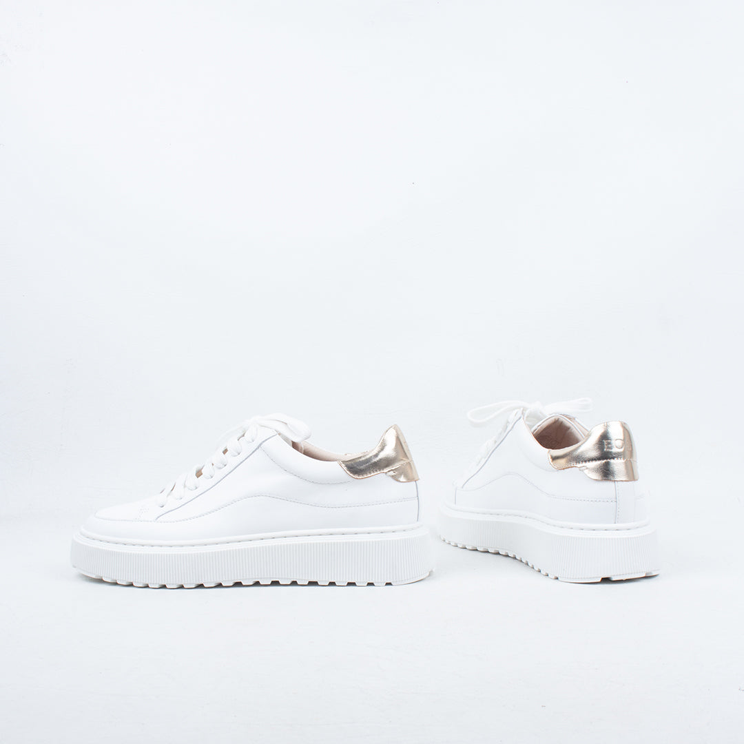 Laela Sneaker
