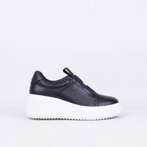 Ferry Sneaker