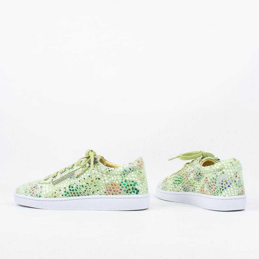 Geya Sneaker