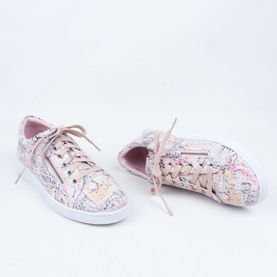 Geya Sneaker