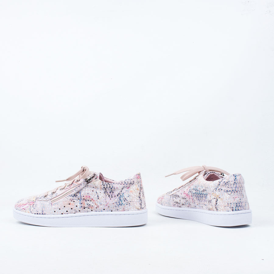 Geya Sneaker