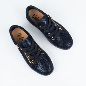 Ginny Sneaker