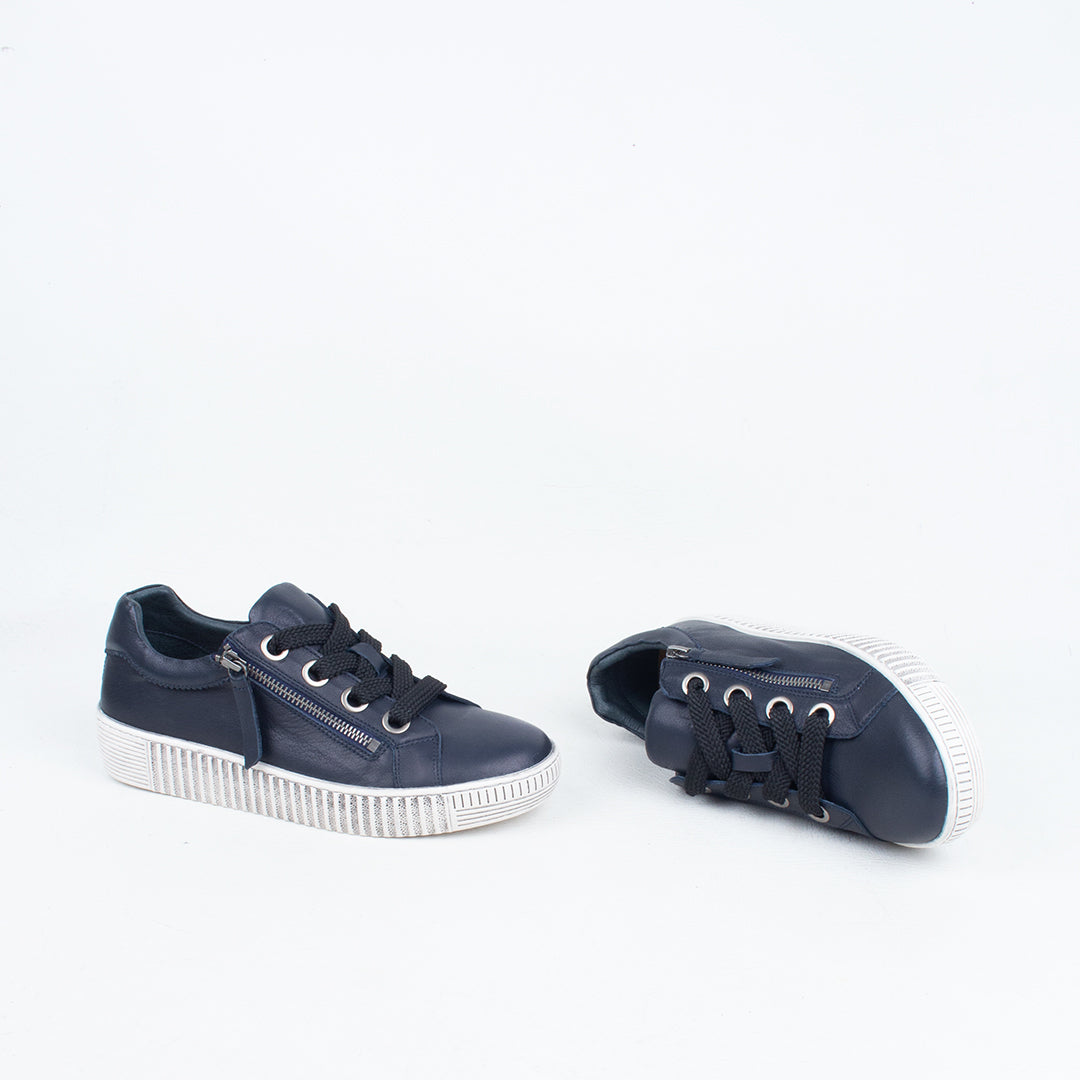 Ginny Sneaker