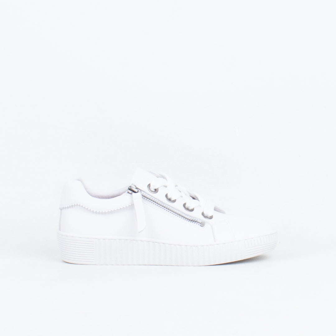 Ginny Sneaker